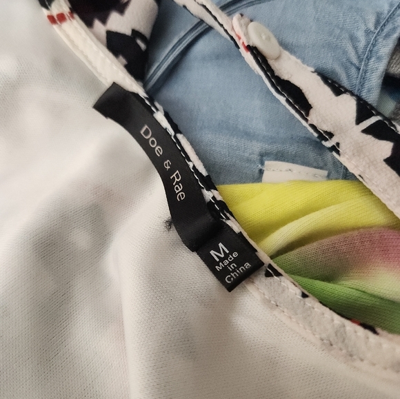 Doe & Rae Aztec Design Dress Size Medium‎ - Picture 7 of 8